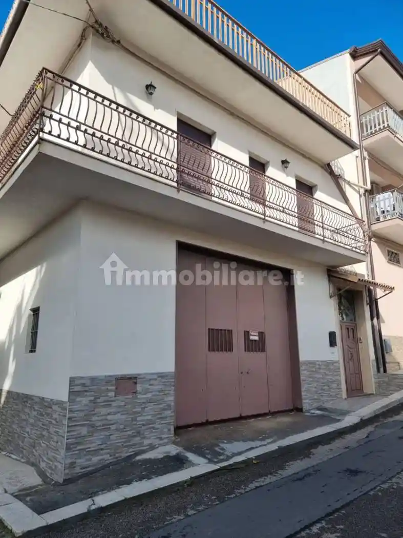 Appartamento in vendita a Palagonia