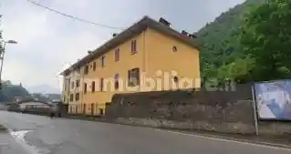 Appartamento in vendita a Vertova