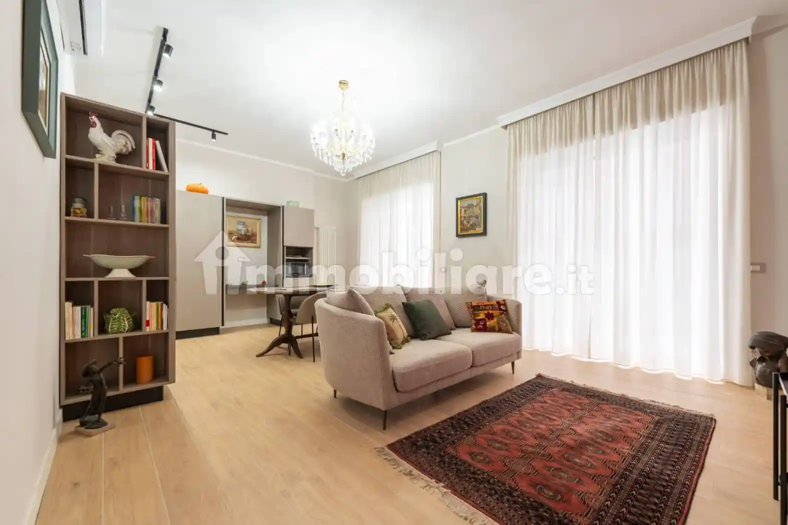 Appartamento in affitto a Napoli