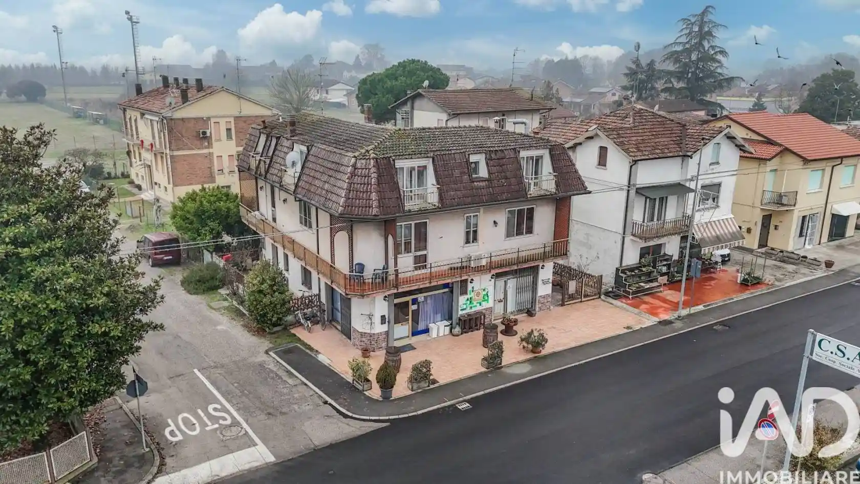 Villa in vendita a Riva del Po