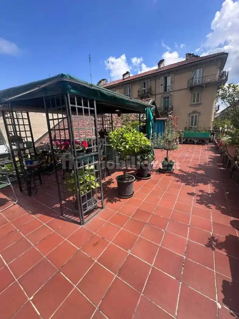 Appartamento in vendita a Torino