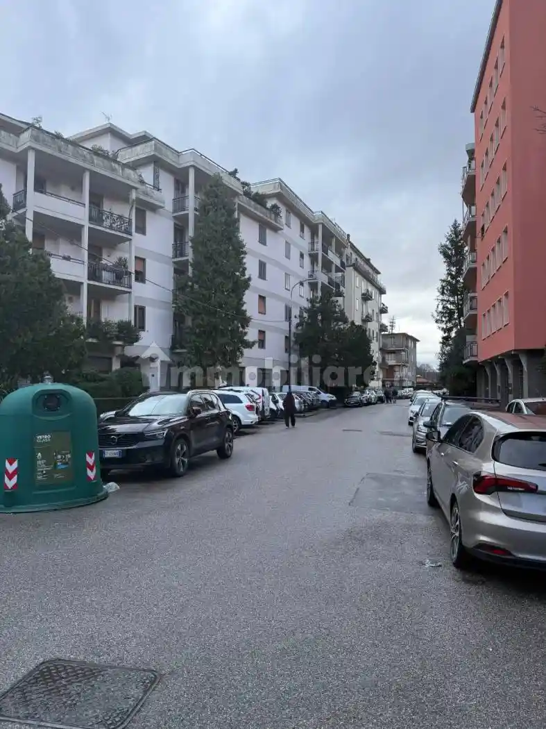 Appartamento in vendita a Prato