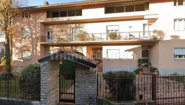 Appartamento in vendita a Almenno San Salvatore