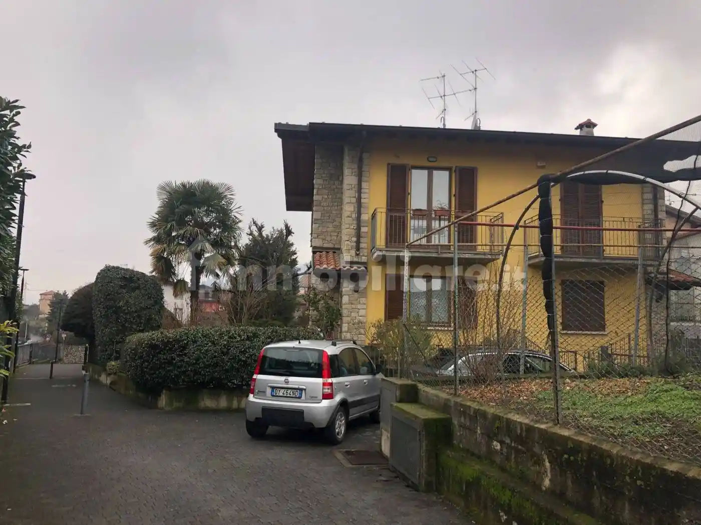 Villa in vendita a Nembro