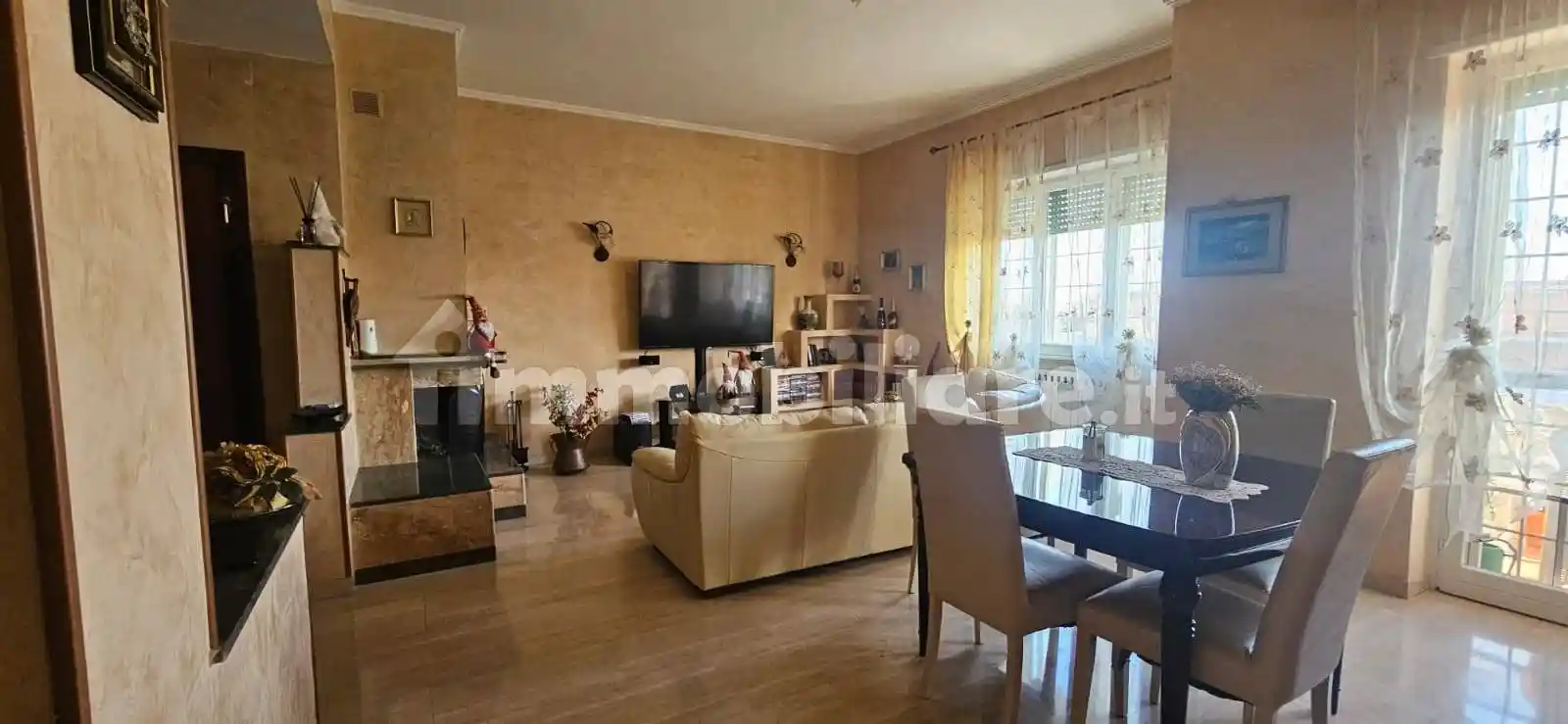 Appartamento in vendita a Roma