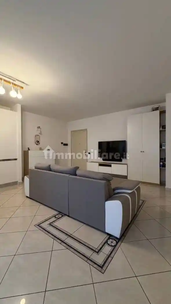 Appartamento in vendita a Pessano con Bornago