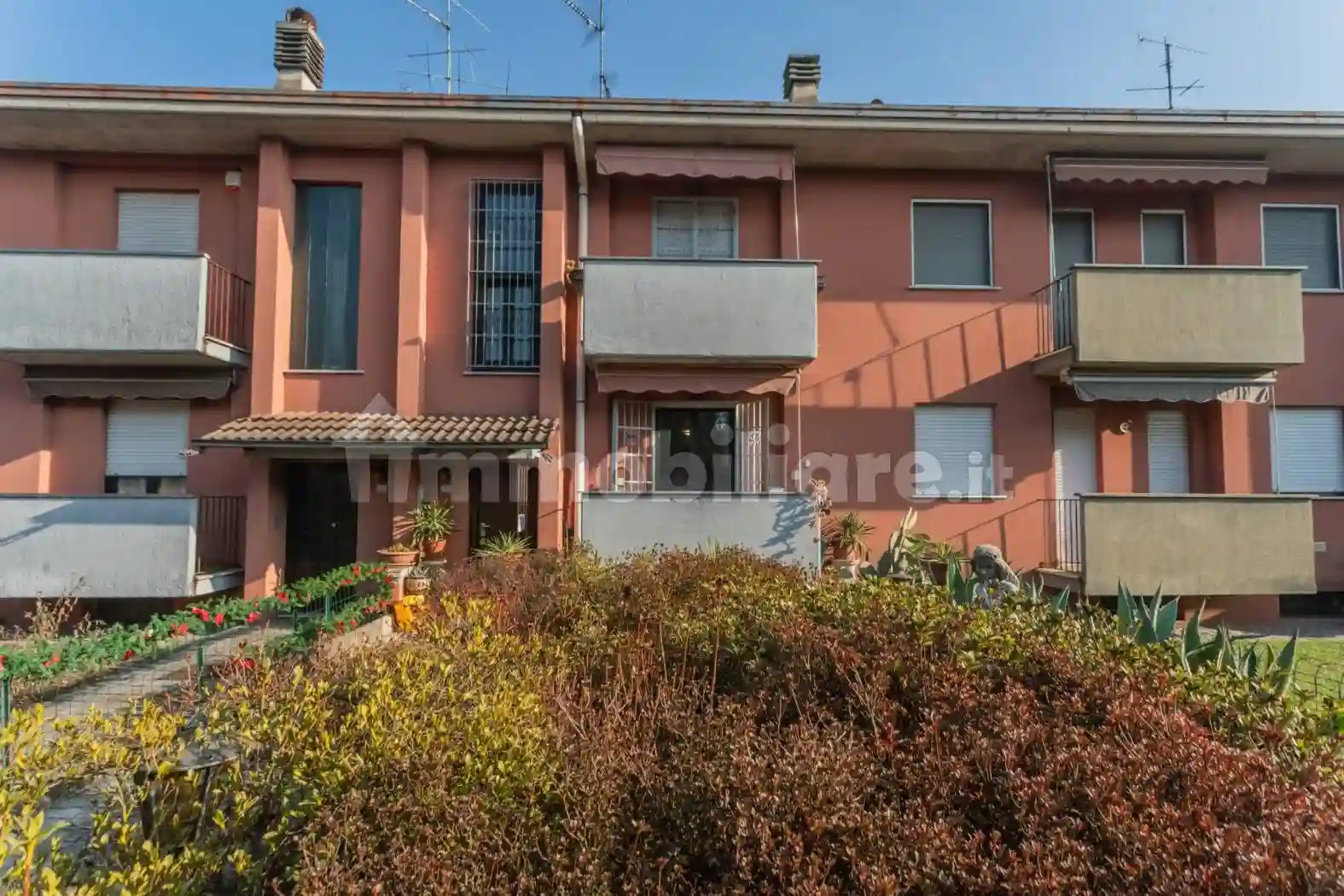 Villetta a schiera - foto 2