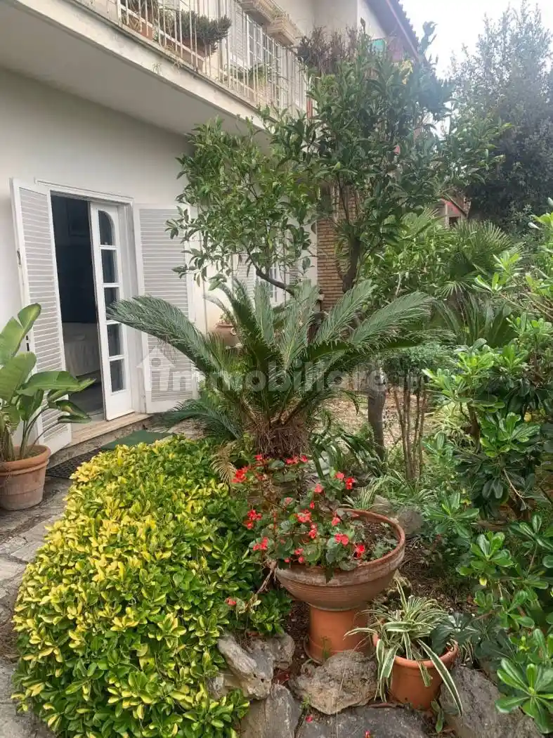 Villa in affitto a Fiumicino
