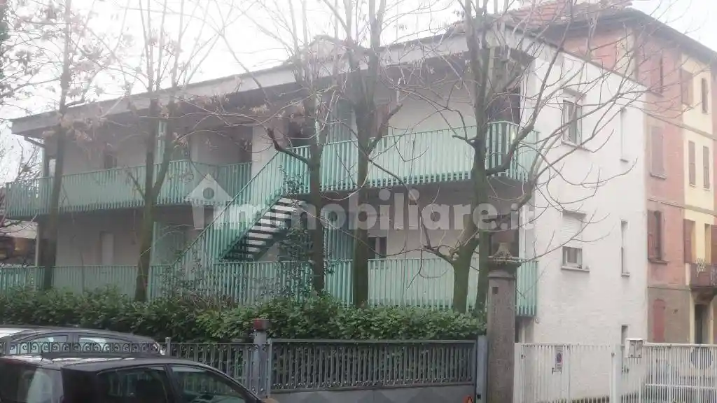 Palazzo - Edificio in vendita a Reggio Emilia