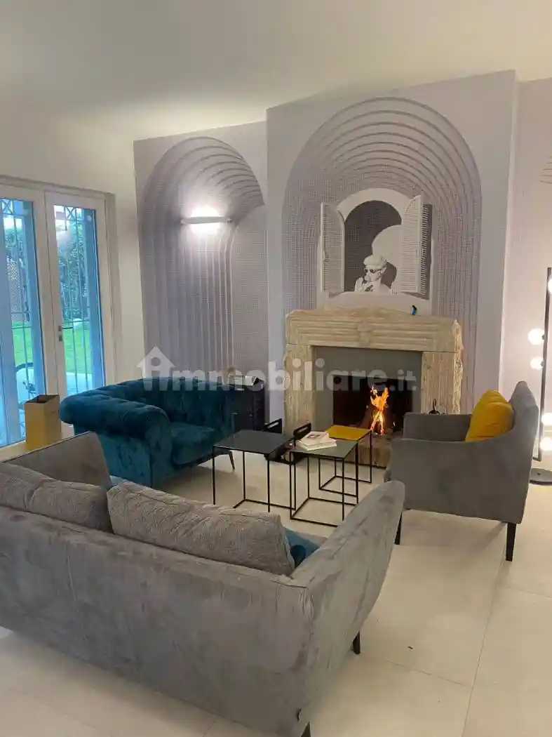 Villa in vendita a Roma