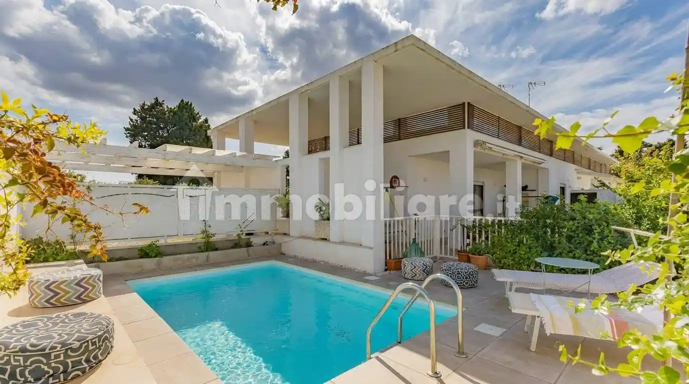 Villa in vendita a Bari
