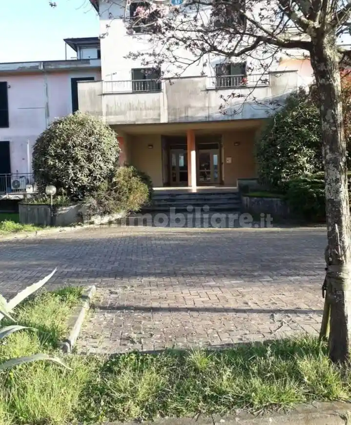 Appartamento in vendita a Licciana Nardi