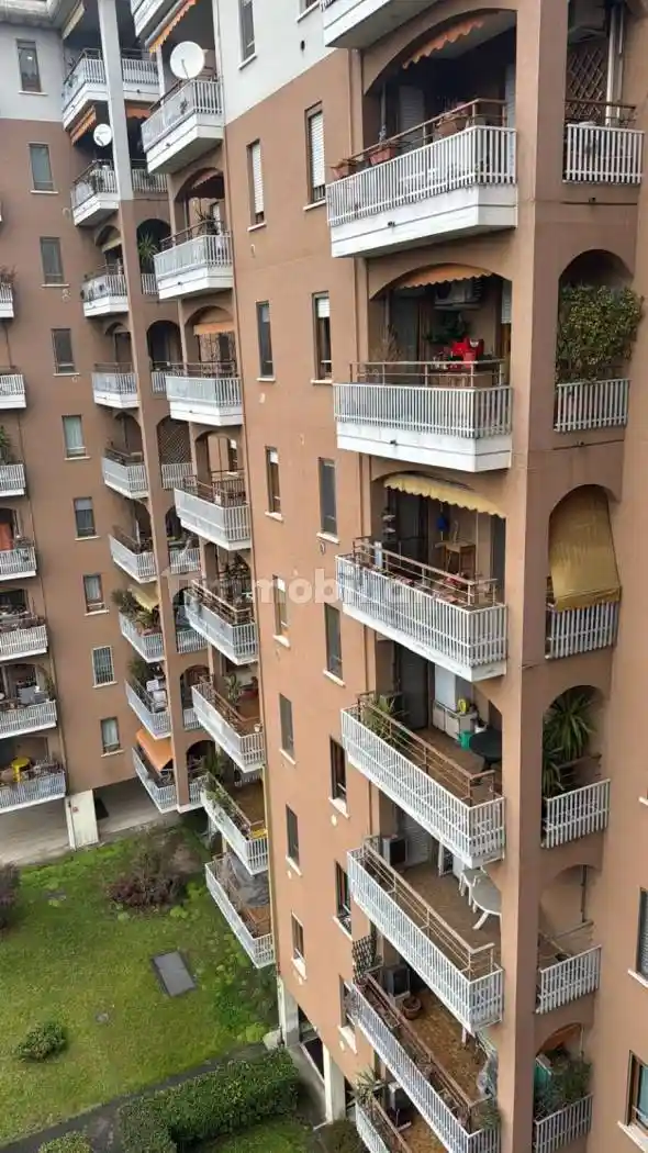 Appartamento in vendita a Trezzano sul Naviglio