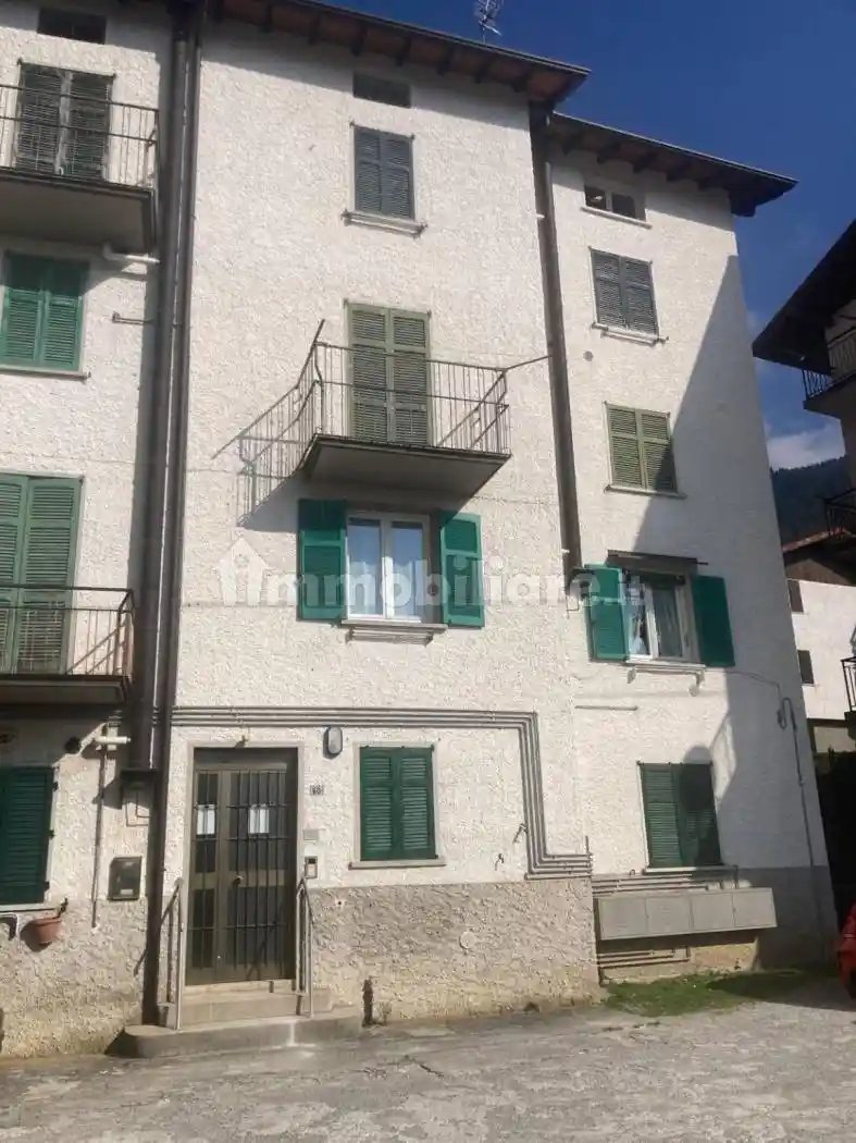 Appartamento in vendita a Piazzatorre