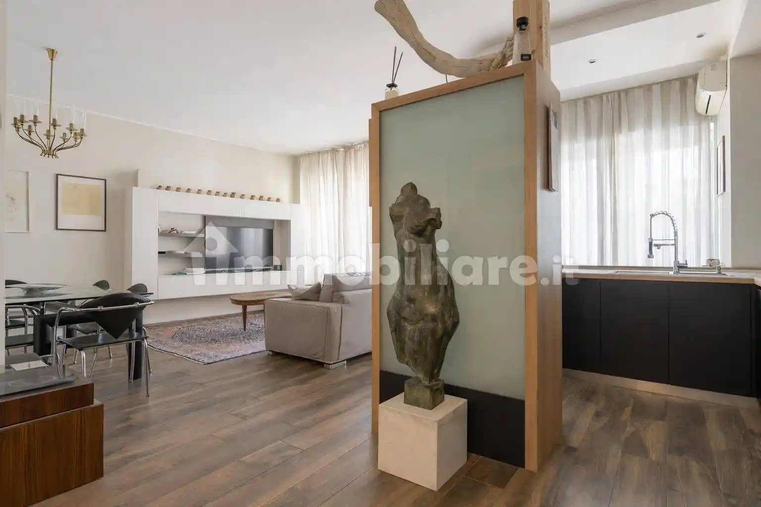 Appartamento in vendita a Monza