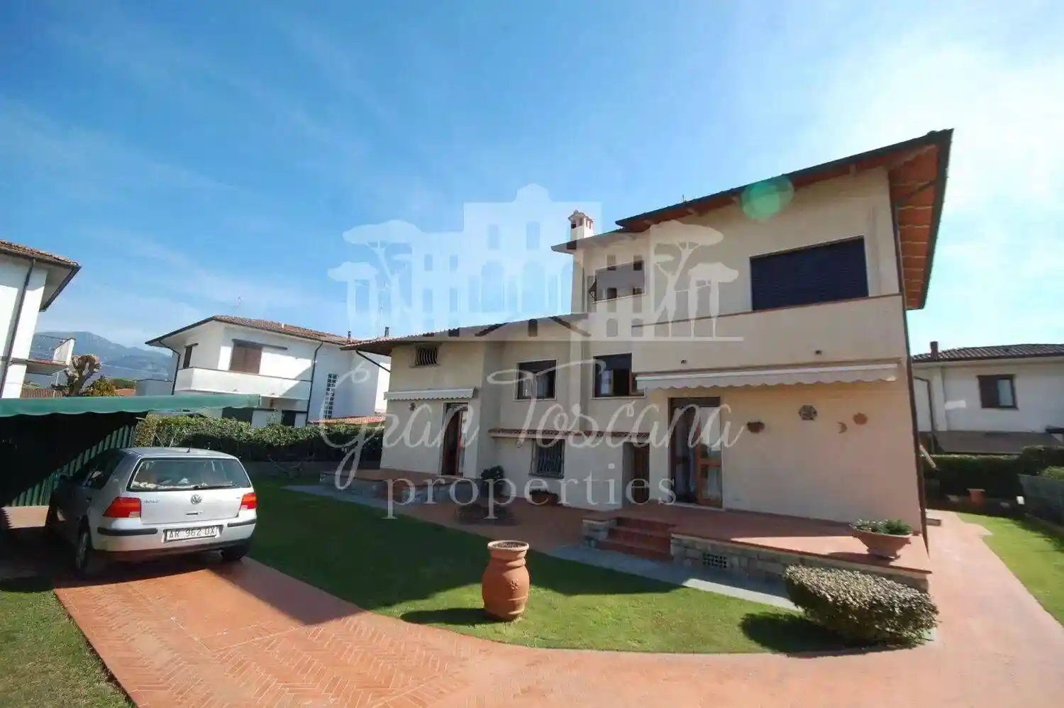 Villa in vendita a Pietrasanta