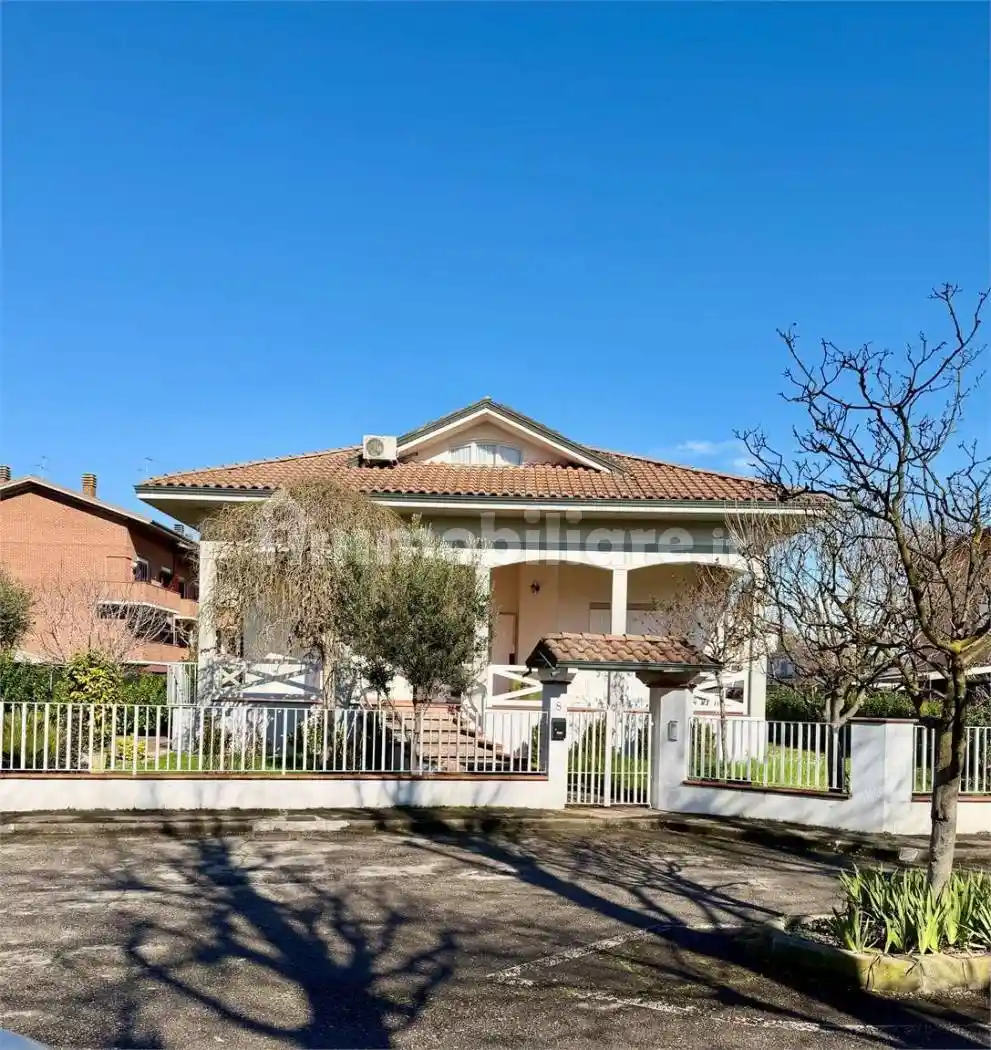 Villa in vendita a Campogalliano