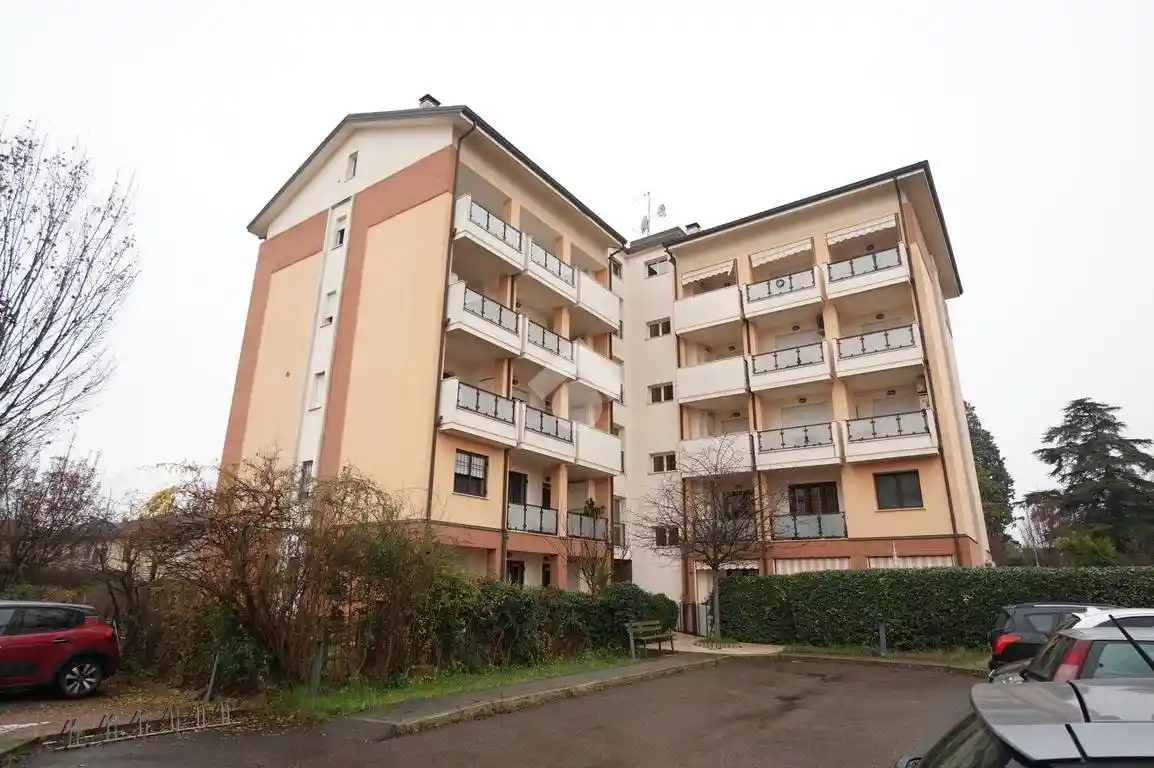 Appartamento in affitto a Modena