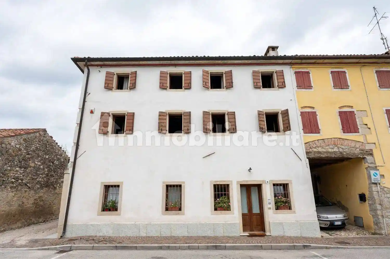 Rustico - Casale in vendita a Conegliano