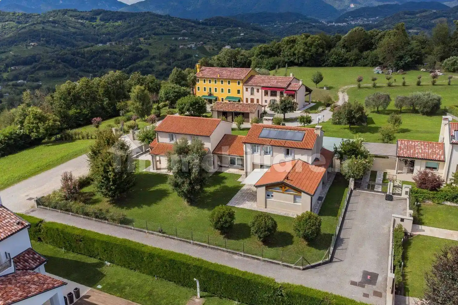 Villa in vendita a San Pietro di Feletto