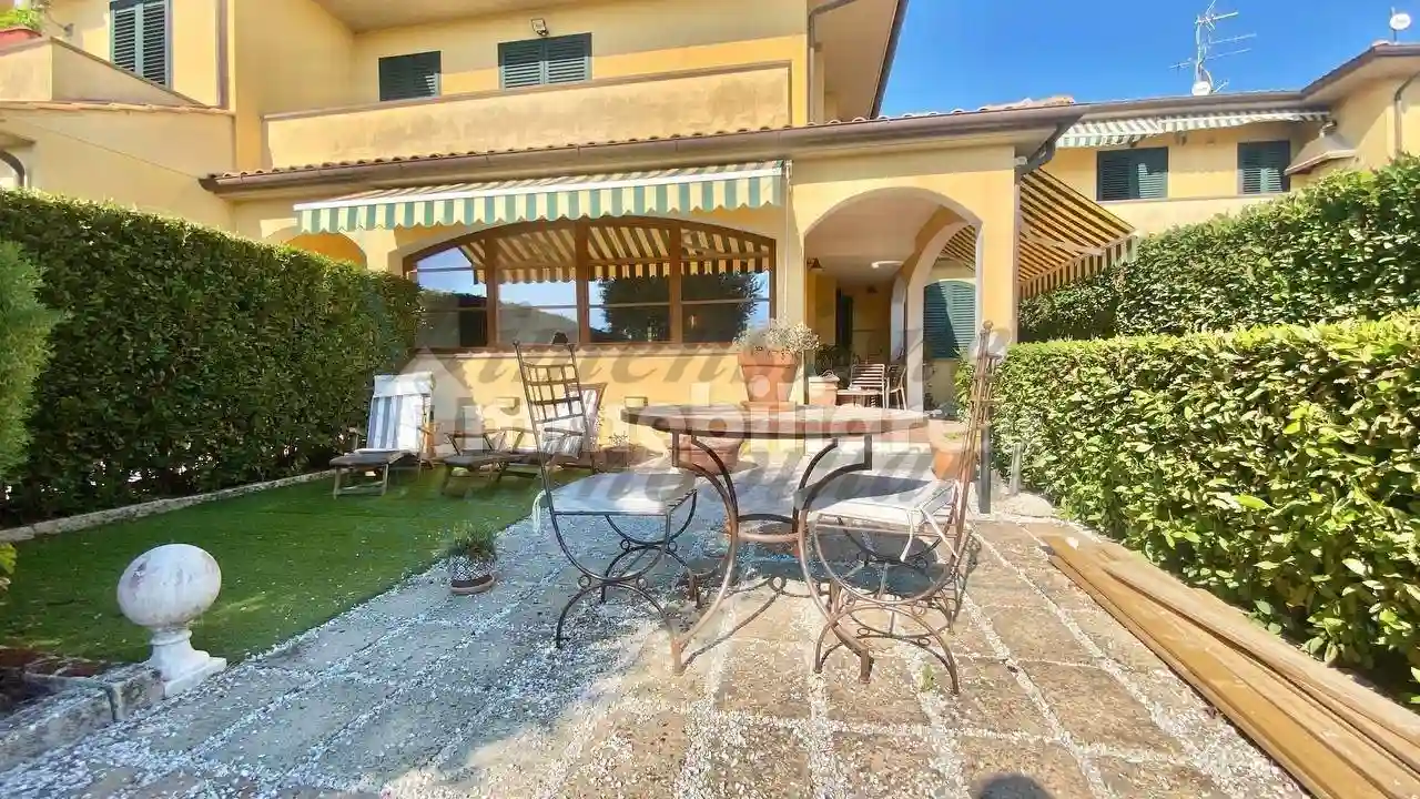 Villetta a schiera - foto 2