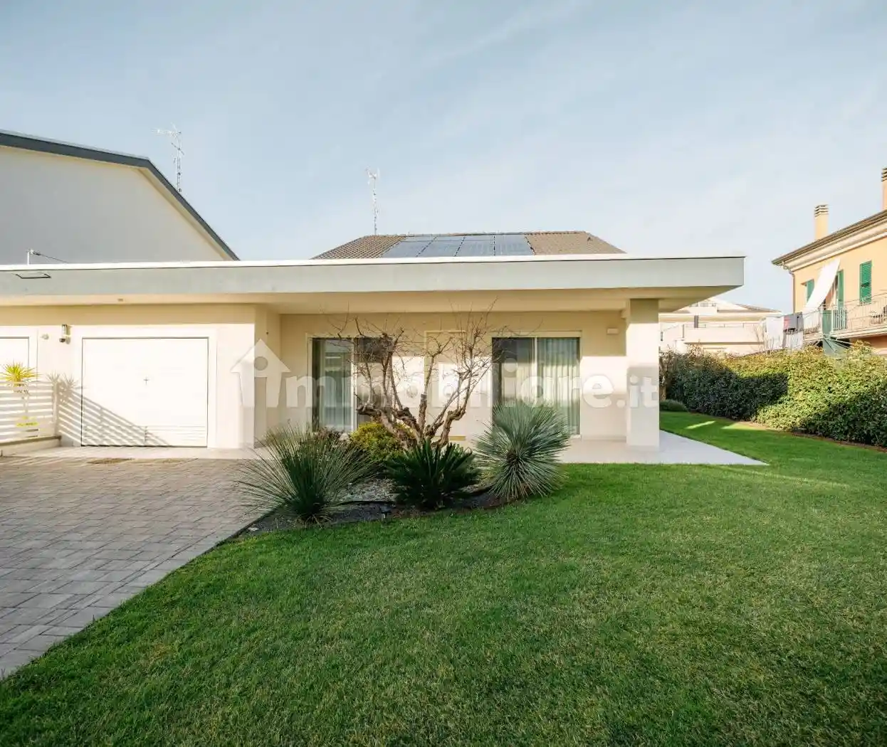 Villa in vendita a Santarcangelo di Romagna