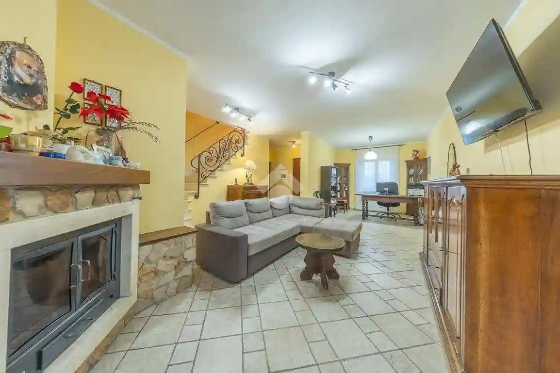 Villetta a schiera - foto 2