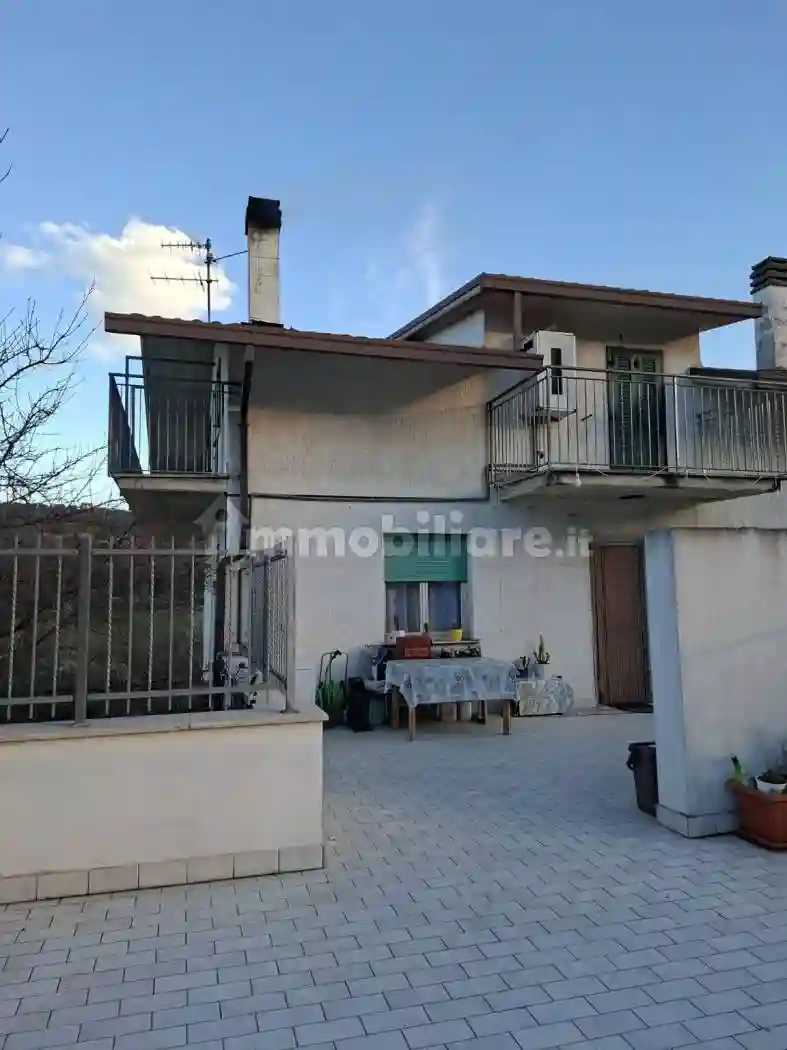 Casa indipendente - foto 2