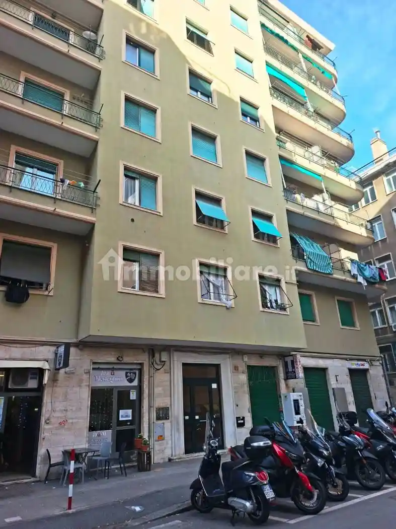 Appartamento in vendita a Genova