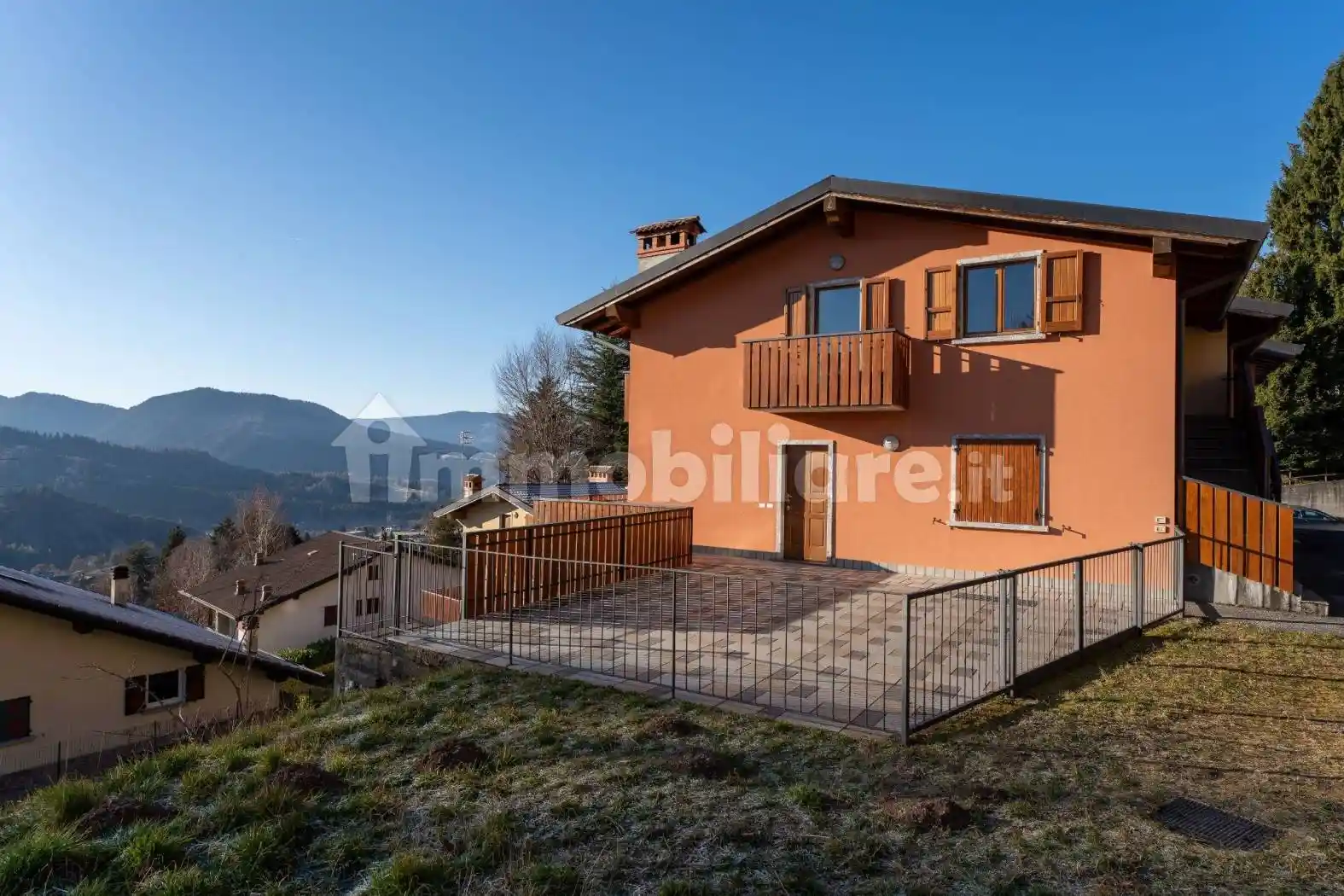 Appartamento in vendita a Castione della Presolana