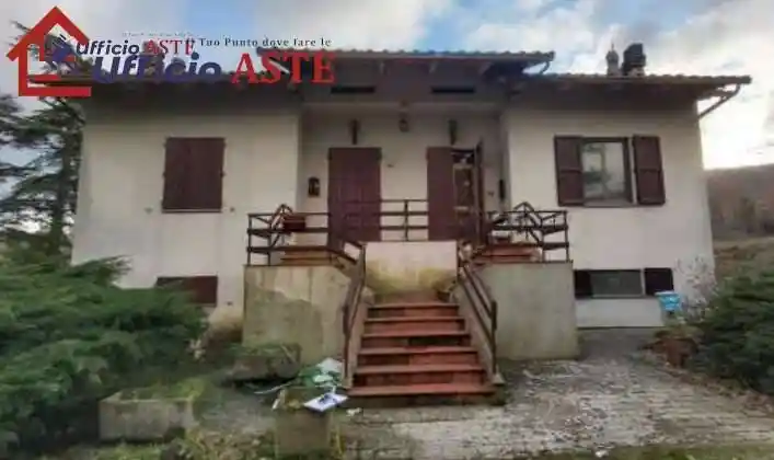 Villa in vendita a Arezzo