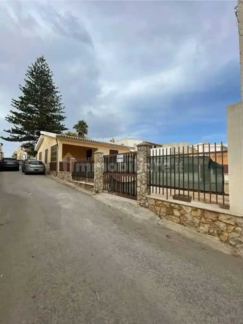 Villa in vendita a Campobello di Mazara