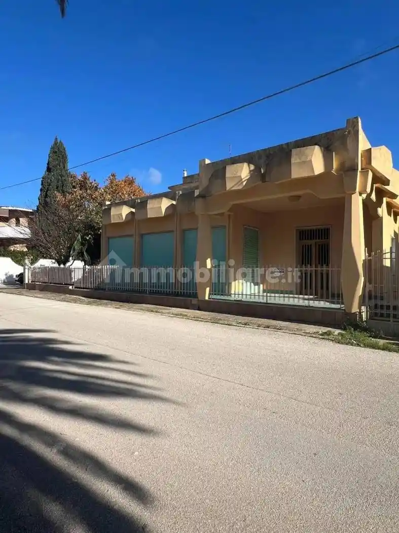 Villa in vendita a Campobello di Mazara