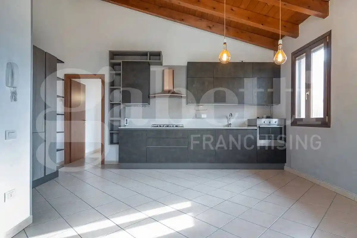 Appartamento in vendita a Cento