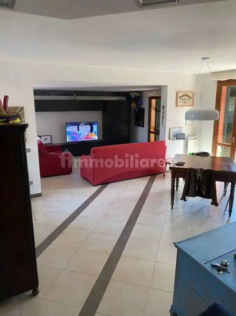 Villa in vendita a Montopoli in Val d'Arno