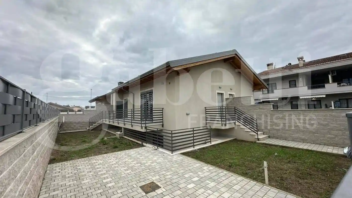 Villa in vendita a Marino