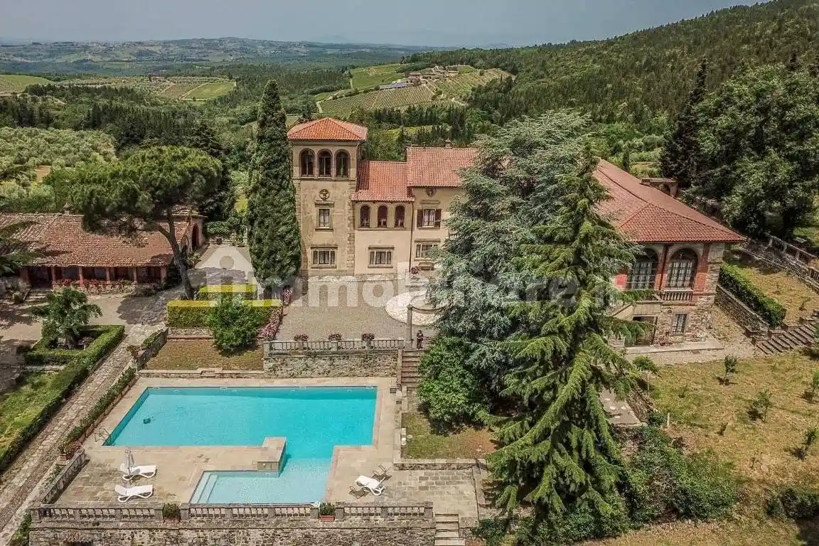Rustico - Casale in vendita a Castellina in Chianti