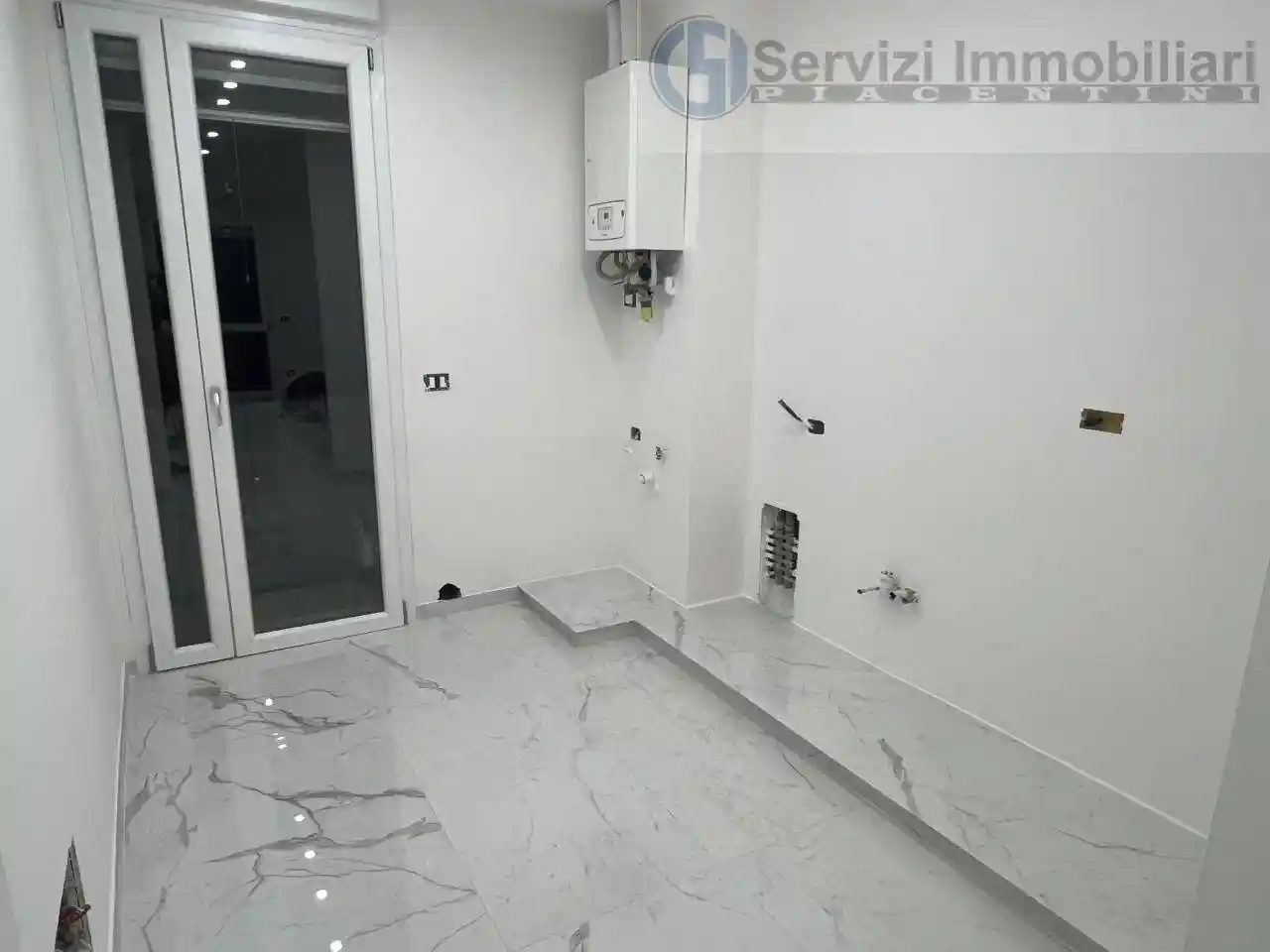 Appartamento in vendita a Piacenza