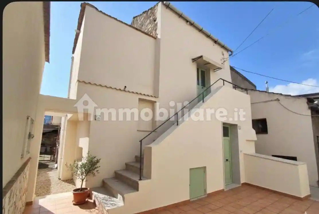 Casa indipendente in vendita a Mercato San Severino