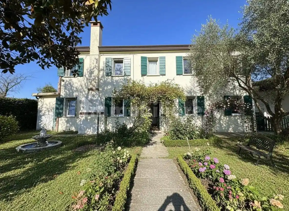 Casa indipendente in vendita a Papozze