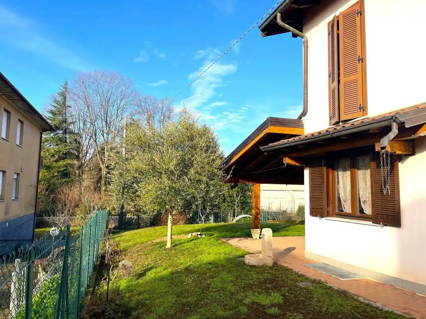 Villa in vendita a Albizzate