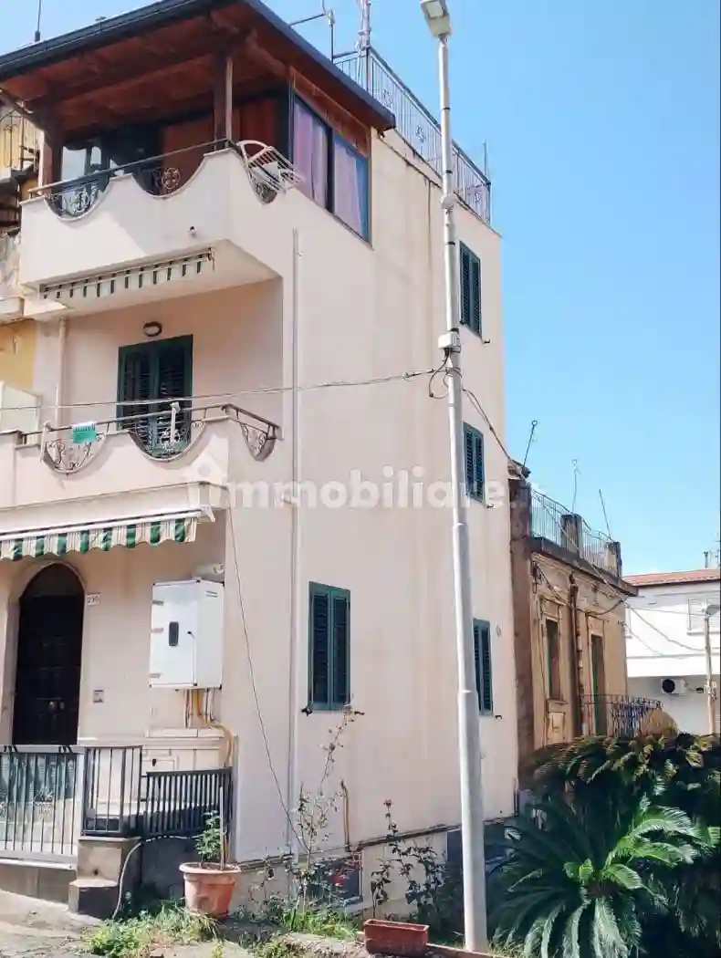 Palazzo - Edificio - foto 2