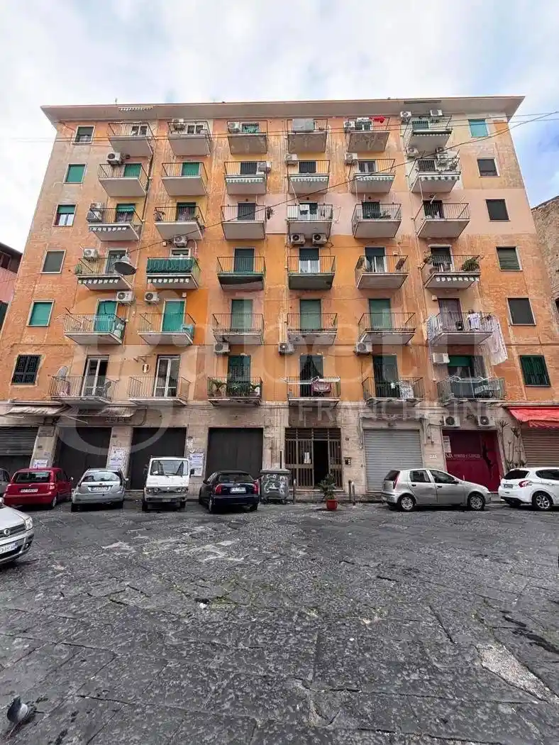 Appartamento in affitto a Napoli