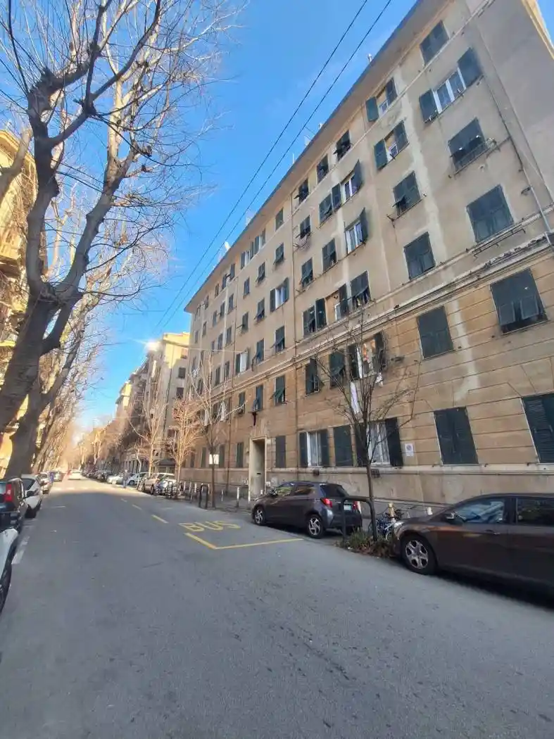 Appartamento in vendita a Genova