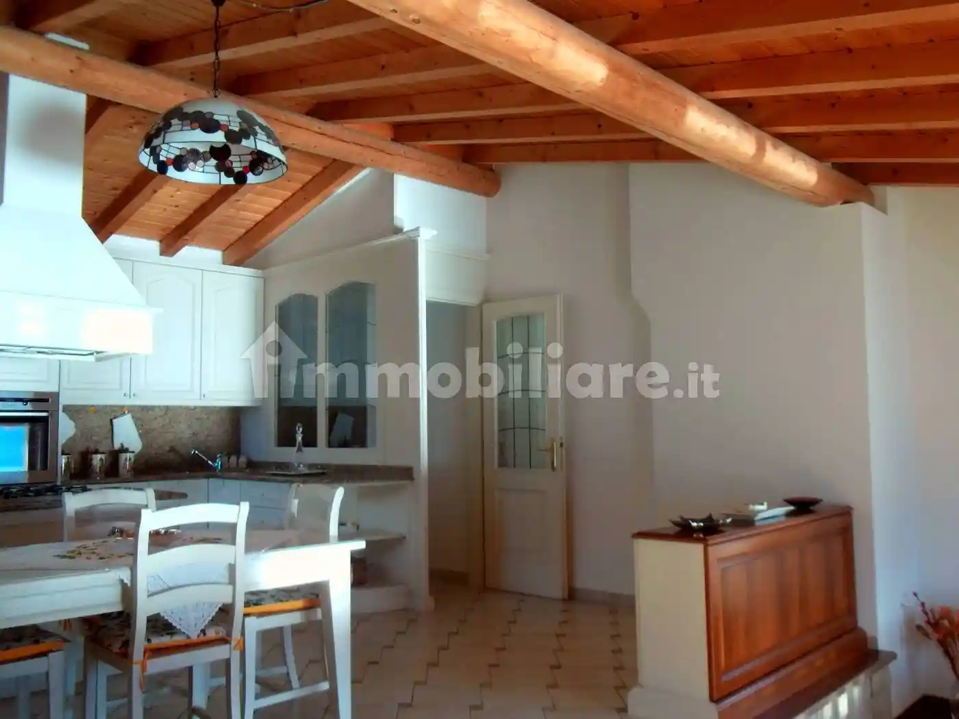 Appartamento in vendita a Carate Urio