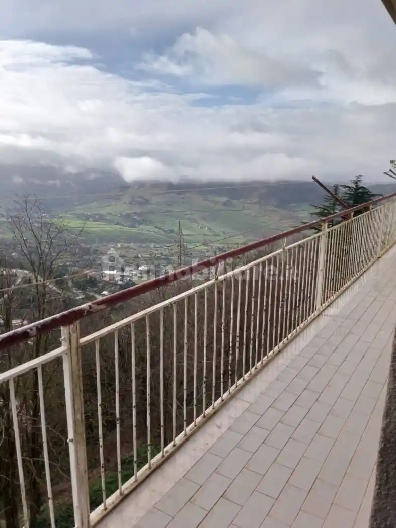 Appartamento in vendita a Enna