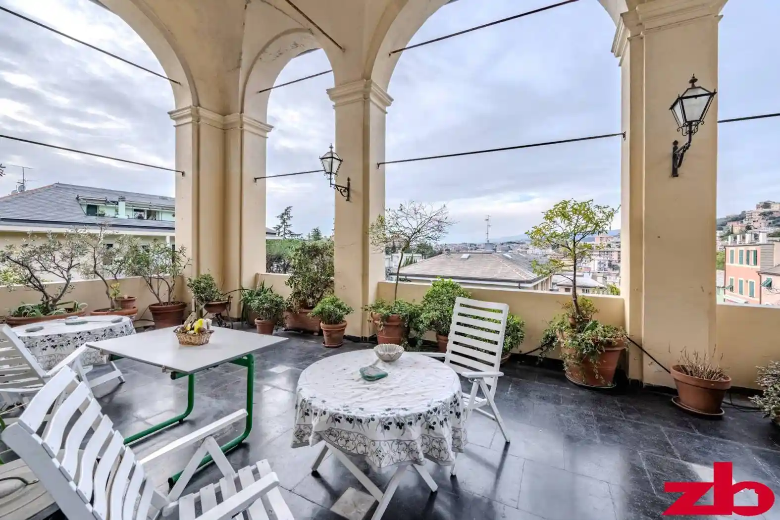 Appartamento in vendita a Genova