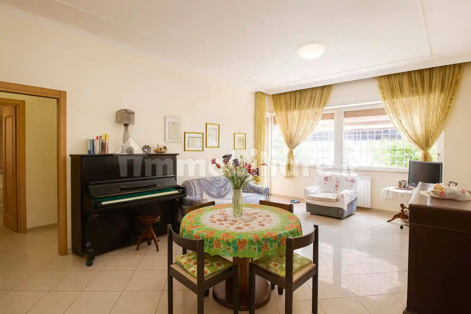 Appartamento in vendita a Roma