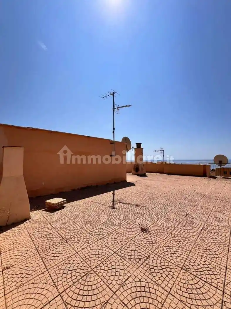 Appartamento in vendita a Finale Ligure