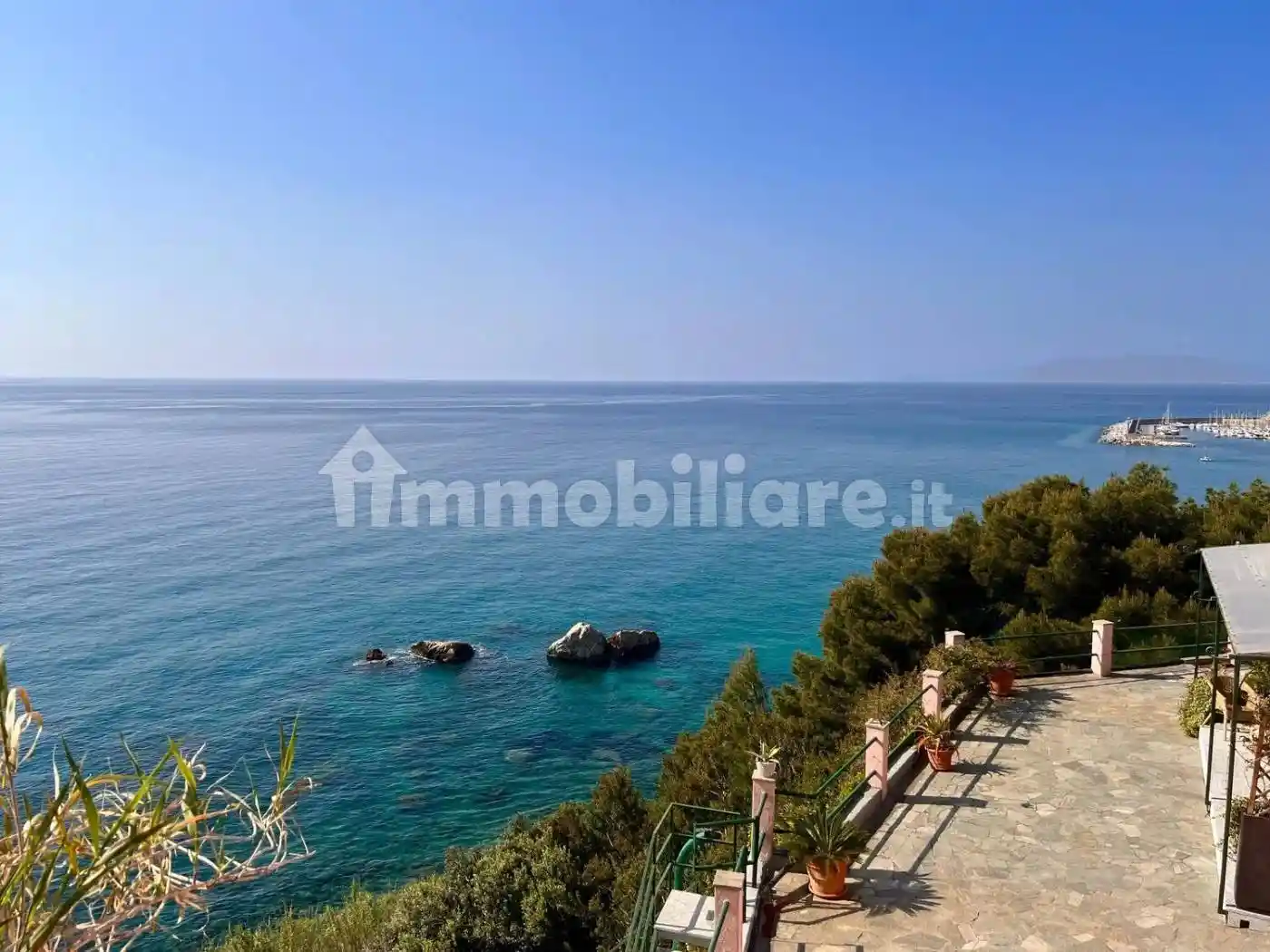 Appartamento in vendita a Finale Ligure